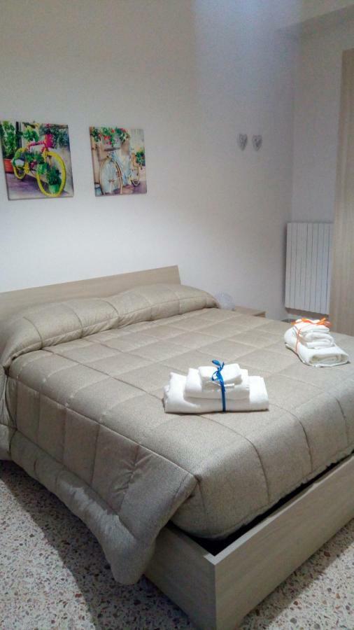B&B Malaga Salerno Ngoại thất bức ảnh